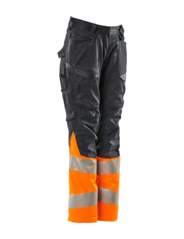 Trousers with kneepad pockets Trousers with kneepad pockets