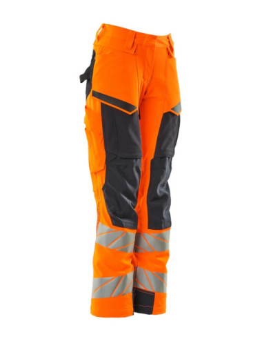 Trousers with kneepad pockets Trousers with kneepad pockets