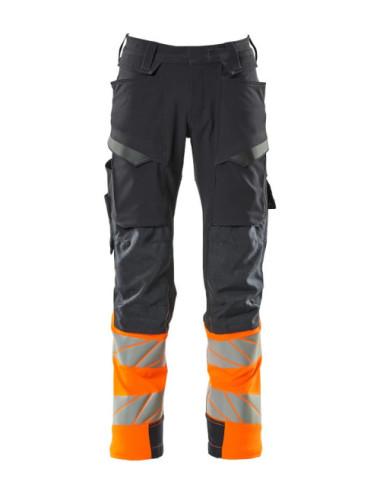 Trousers with kneepad pockets Trousers with kneepad pockets