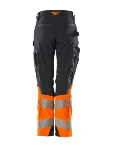 Trousers with kneepad pockets Trousers with kneepad pockets
