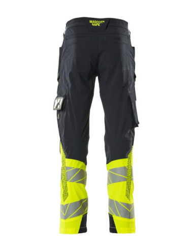 Trousers with thigh pockets Trousers with thigh pockets